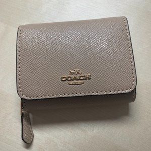 Coach Womens Trifold Wallet